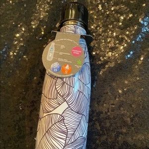 MannaVogue Stainless Steel Double Insulated Bottle